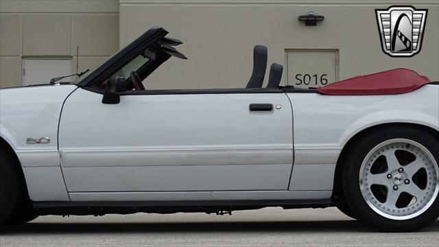 used 1992 Ford Mustang car, priced at $17,500