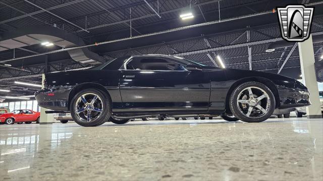 used 1994 Chevrolet Camaro car, priced at $13,000