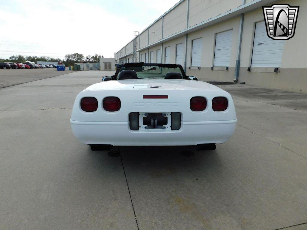 used 1995 Chevrolet Corvette car, priced at $12,500