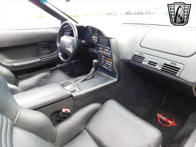 used 1995 Chevrolet Corvette car, priced at $14,500