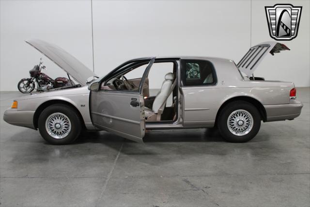 used 1995 Mercury Cougar car, priced at $15,500