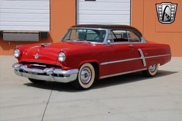 used 1952 Lincoln Capri car, priced at $29,000