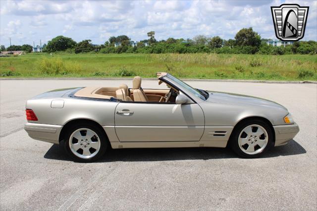 used 1999 Mercedes-Benz SL-Class car, priced at $29,000