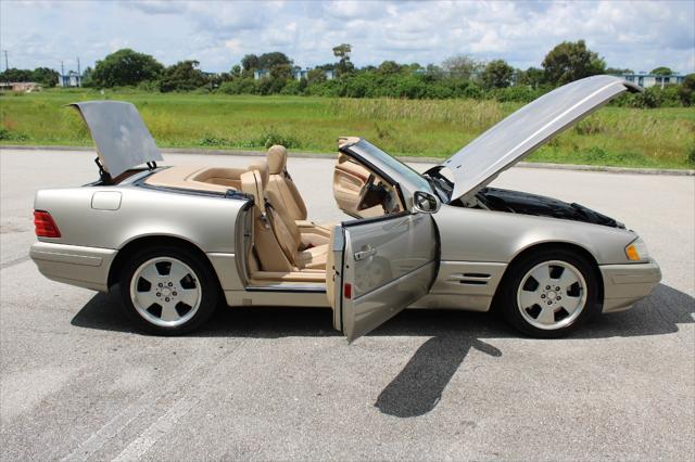 used 1999 Mercedes-Benz SL-Class car, priced at $29,000