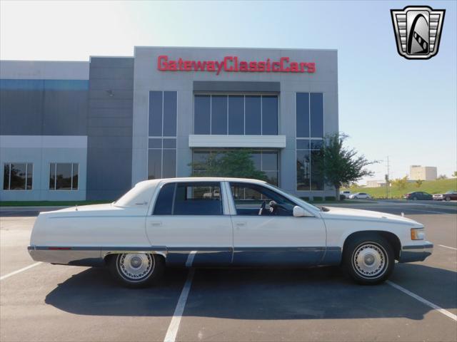 used 1995 Cadillac Fleetwood car, priced at $24,000