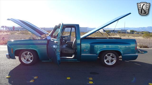 used 1979 GMC Pickup Truck car, priced at $33,000