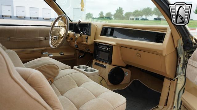 used 1988 Chevrolet Monte Carlo car, priced at $20,000