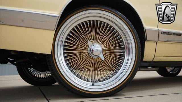 used 1988 Chevrolet Monte Carlo car, priced at $20,000