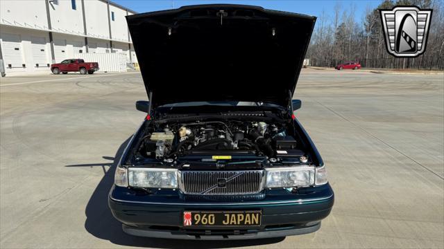 used 1997 Volvo 960 car, priced at $27,000