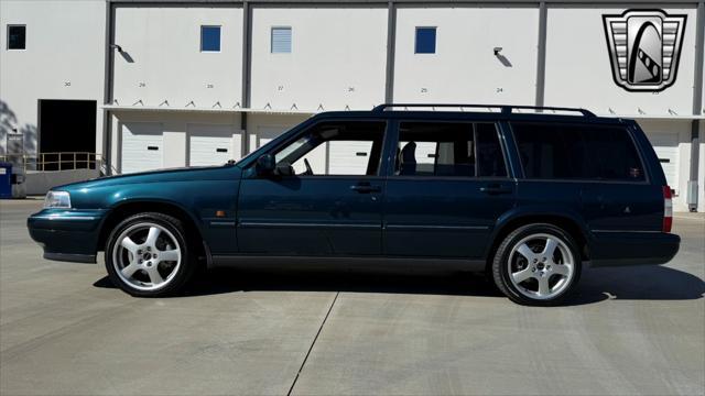 used 1997 Volvo 960 car, priced at $27,000