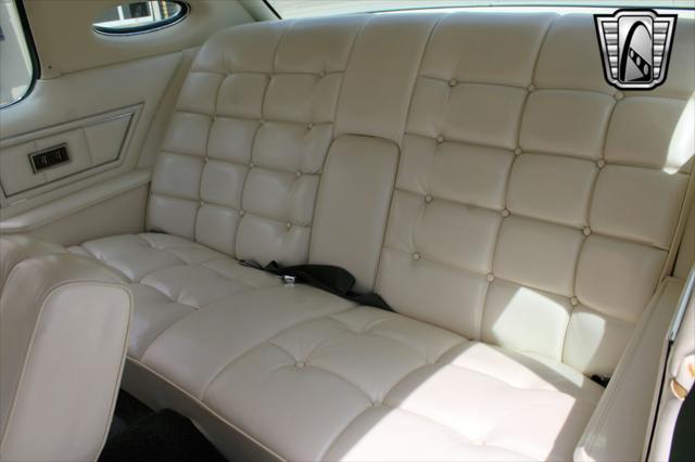 used 1972 Lincoln Continental car, priced at $29,000