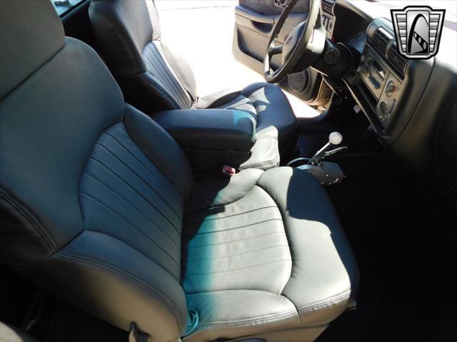 used 2000 Chevrolet S-10 car, priced at $20,000