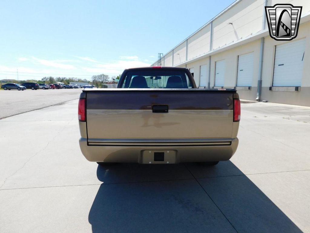 used 2000 Chevrolet S-10 car, priced at $18,000