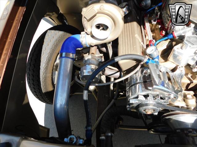 used 2000 Chevrolet S-10 car, priced at $20,000