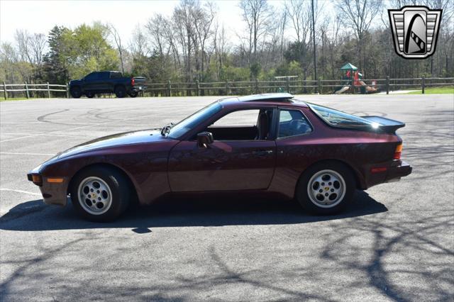 used 1987 Porsche 944 car, priced at $18,000