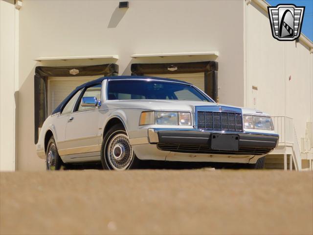 used 1988 Lincoln Mark VII car, priced at $14,500