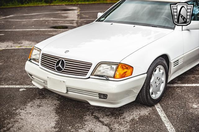 used 1990 Mercedes-Benz SL-Class car, priced at $15,000