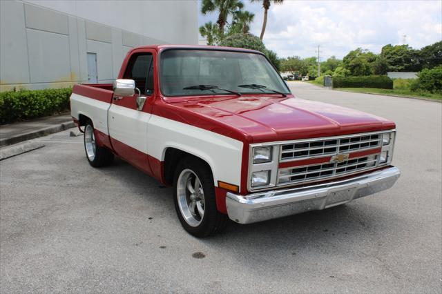 used 1986 Chevrolet Pickup Truck car, priced at $40,000