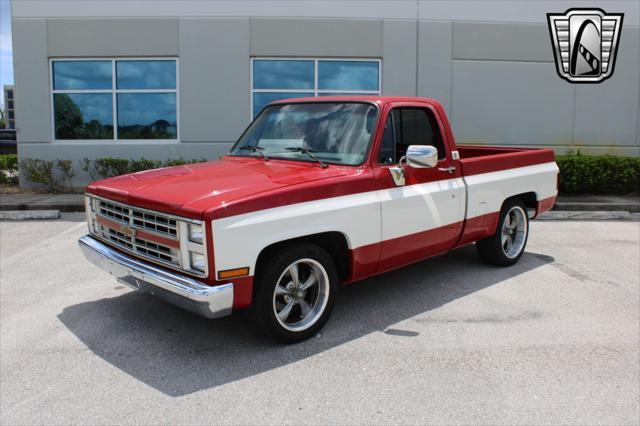 used 1986 Chevrolet Pickup Truck car, priced at $40,000