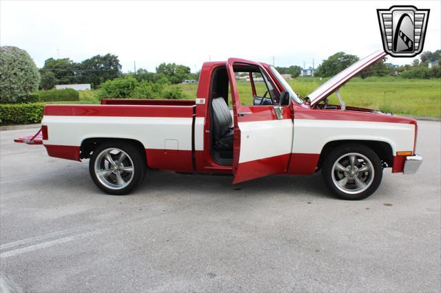 used 1986 Chevrolet Pickup Truck car, priced at $40,000