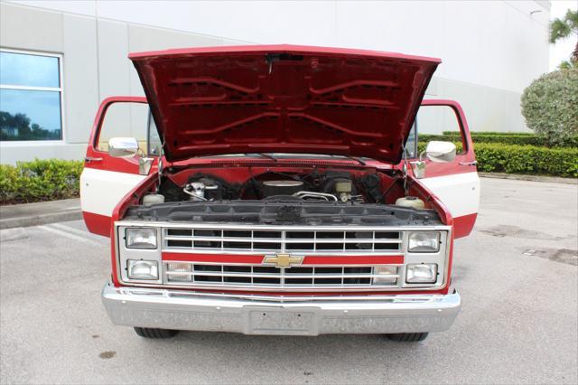 used 1986 Chevrolet Pickup Truck car, priced at $40,000