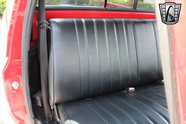 used 1986 Chevrolet Pickup Truck car, priced at $40,000