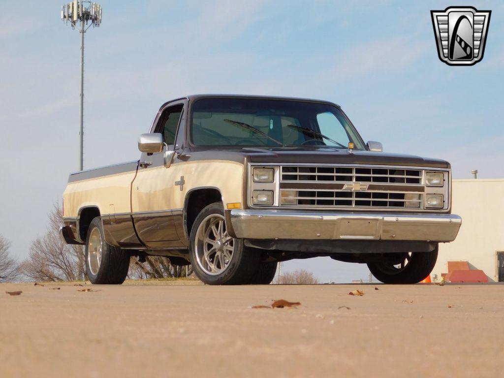 used 1986 Chevrolet C10/K10 car, priced at $15,500