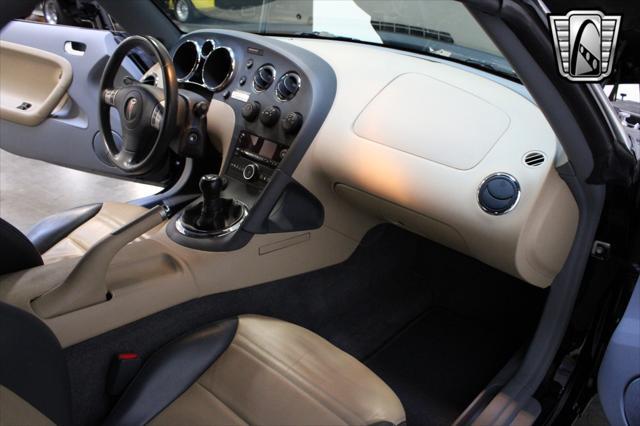 used 2006 Pontiac Solstice car, priced at $17,000