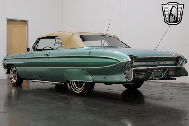 used 1961 Oldsmobile Dynamic 88 car, priced at $28,000