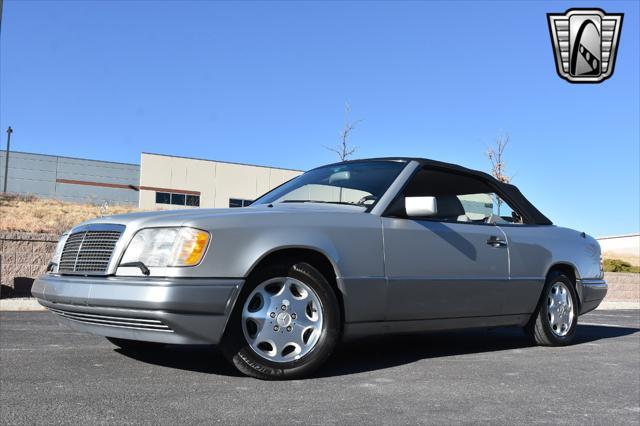 used 1995 Mercedes-Benz E-Class car, priced at $18,000