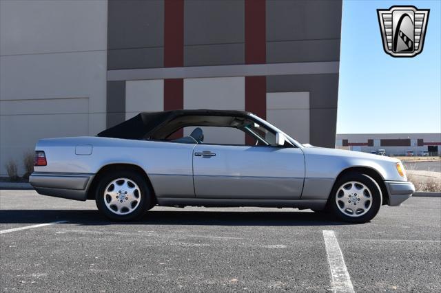 used 1995 Mercedes-Benz E-Class car, priced at $18,000