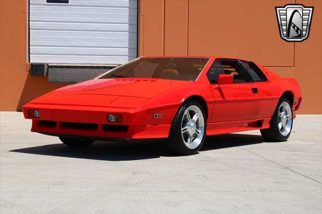 used 1985 Lotus Esprit car, priced at $33,000