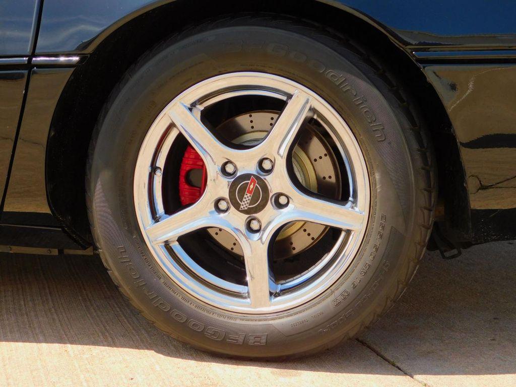 used 1984 Chevrolet Corvette car, priced at $15,500