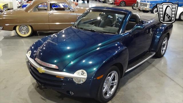 used 2005 Chevrolet SSR car, priced at $22,500