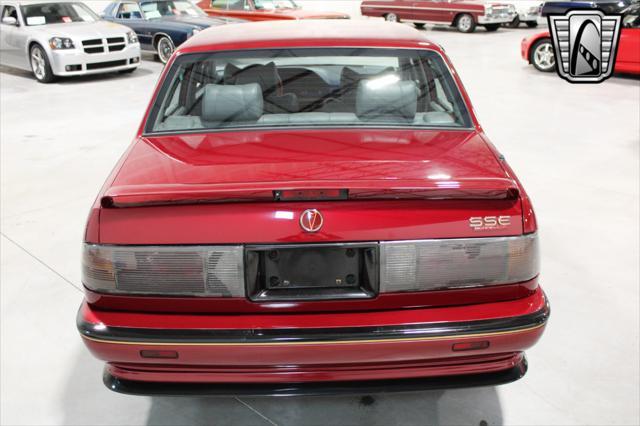 used 1988 Pontiac Bonneville car, priced at $14,500