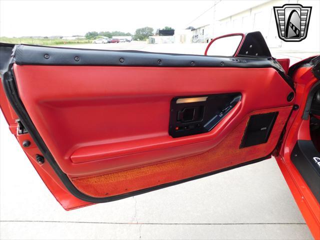 used 1987 Chevrolet Corvette car, priced at $8,500