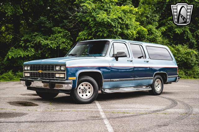 used 1991 Chevrolet Suburban car, priced at $19,000