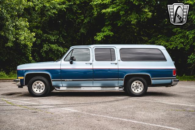 used 1991 Chevrolet Suburban car, priced at $19,000