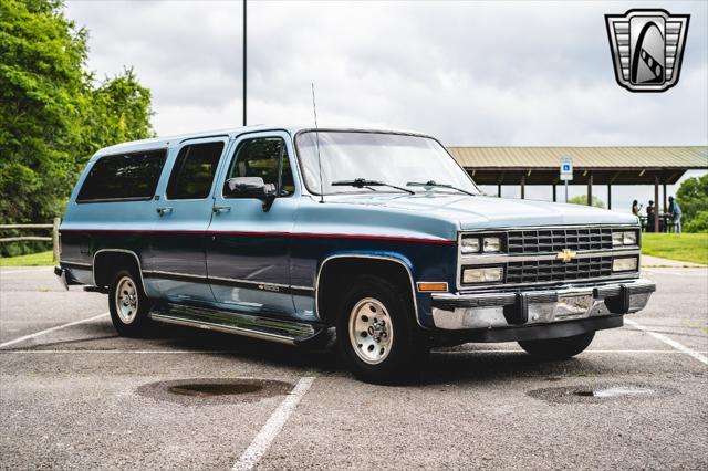 used 1991 Chevrolet Suburban car, priced at $19,000