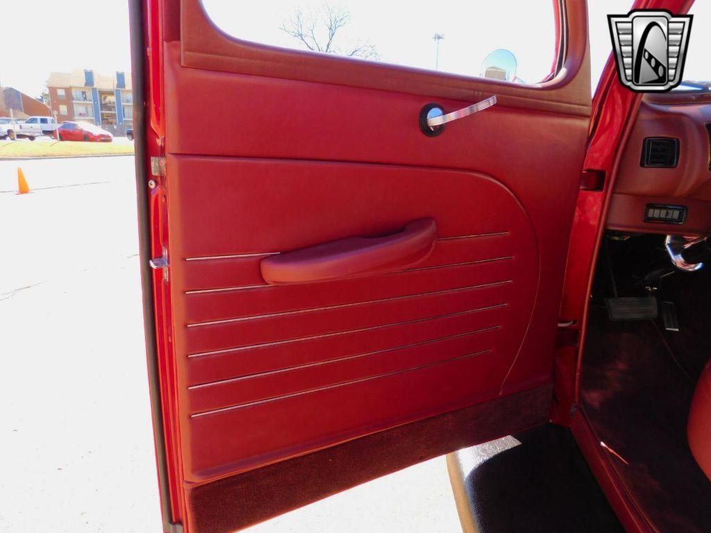 used 1940 Ford Deluxe car, priced at $61,000