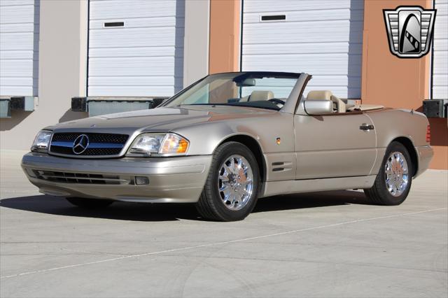 used 1997 Mercedes-Benz SL-Class car, priced at $11,000