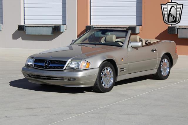 used 1997 Mercedes-Benz SL-Class car, priced at $11,000