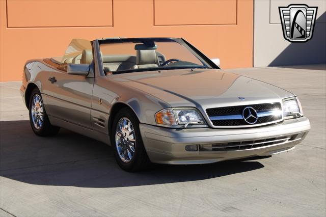 used 1997 Mercedes-Benz SL-Class car, priced at $11,000