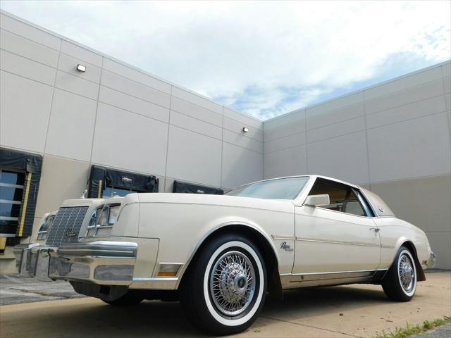 used 1981 Buick Riviera car, priced at $15,500