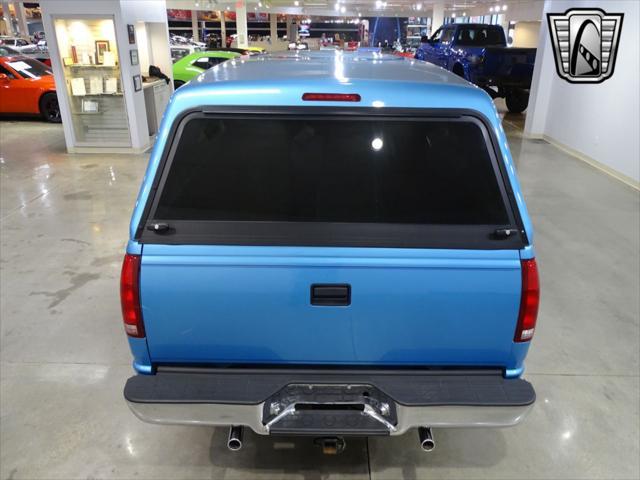 used 1995 GMC Sierra 1500 car, priced at $16,500