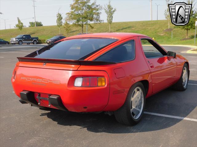 used 1986 Porsche 928 car, priced at $27,000