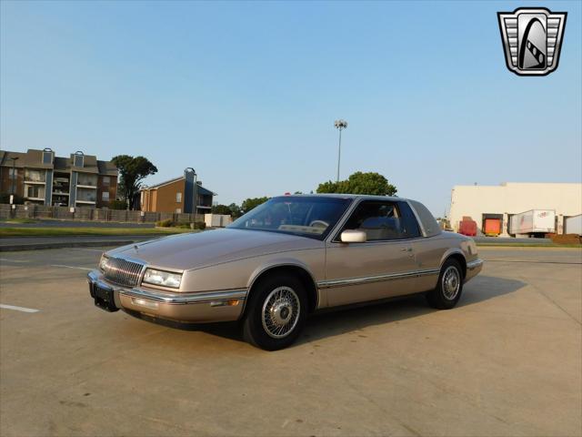 used 1989 Buick Riviera car, priced at $12,000