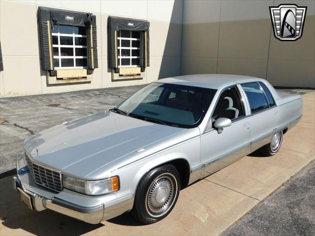 used 1993 Cadillac Fleetwood car, priced at $15,500