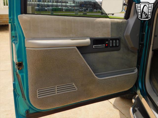 used 1993 Chevrolet 1500 car, priced at $20,000