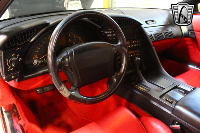 used 1992 Chevrolet Corvette car, priced at $13,500